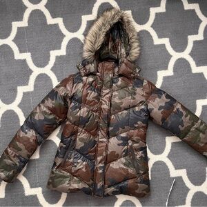 DOWN COLLECTION UNIQLO collab camo puffer womens medium winter coat